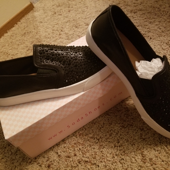 soda black slip ons